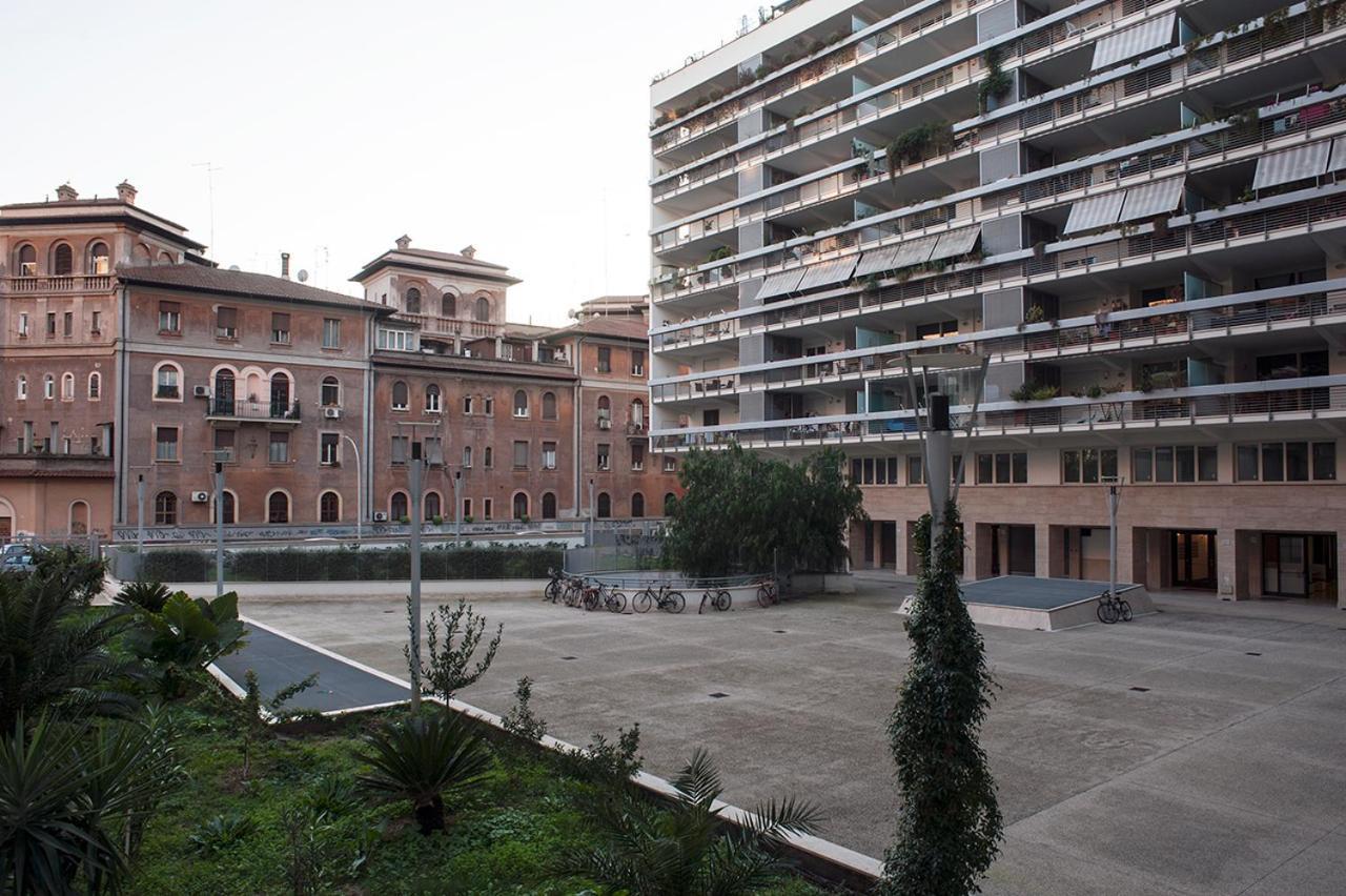 Penthouse 41 In Trastevere With Big Terrace Рим Екстериор снимка