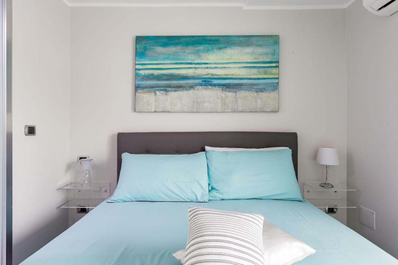 Penthouse 41 In Trastevere With Big Terrace Рим Екстериор снимка